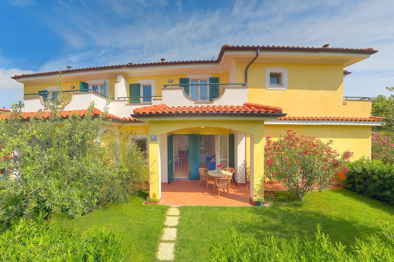 Residence I Giardini Del Conero ポルト・レカナーティ エクステリア 写真